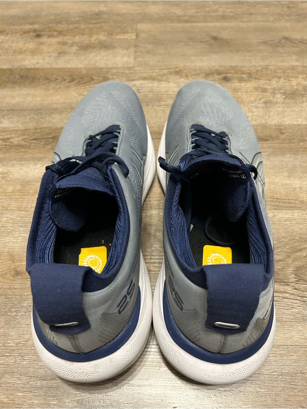 ASICS Gel Nimbus 25 Men's Size 12.5 Athletic Running Shoes Gray Navy Sneakers - Picture 4 of 10